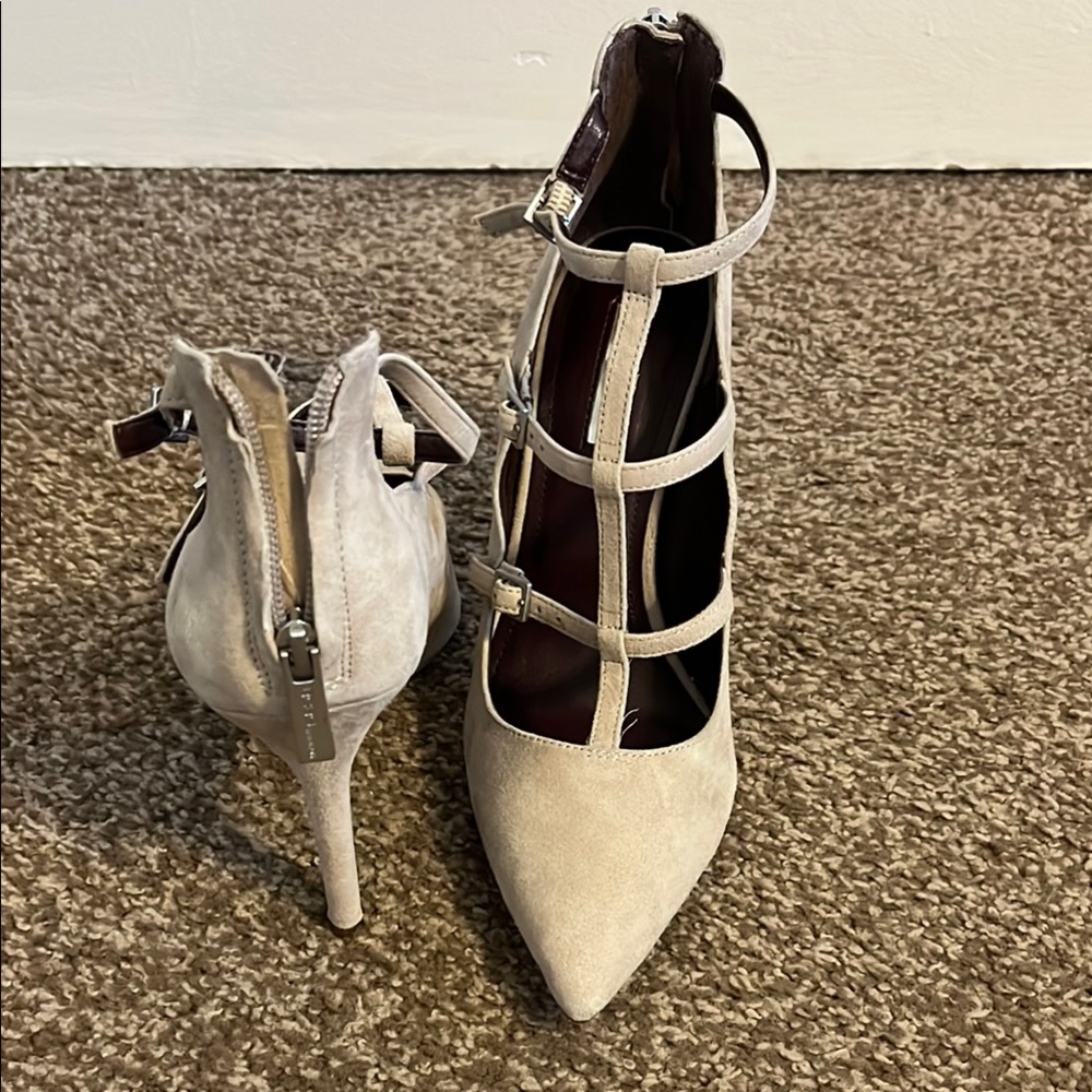 BCBGeneration Tan Heels